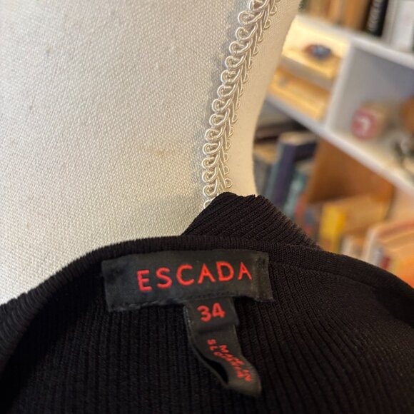 escada top - Picture 5 of 5